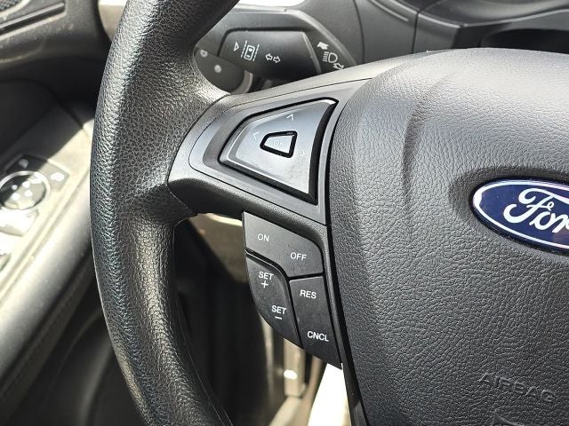 2023 Ford Edge SE