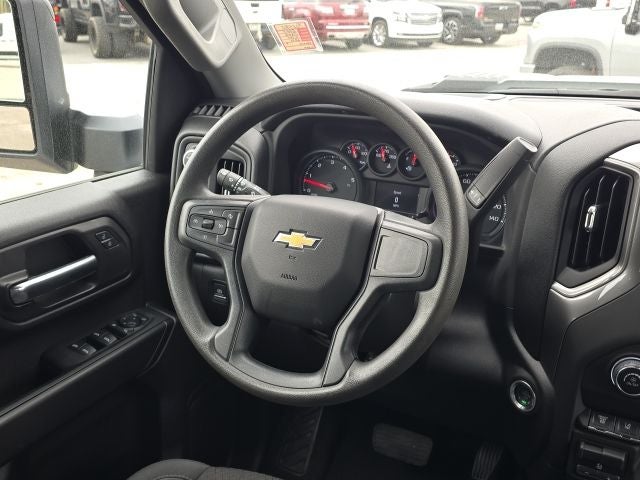 2025 Chevrolet Silverado 2500HD Custom