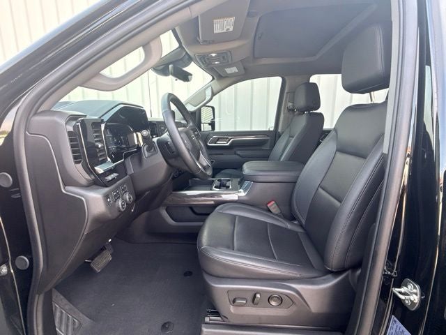2025 Chevrolet Silverado 2500HD LTZ