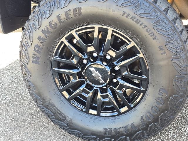 2026 Chevrolet Silverado 2500HD ZR2