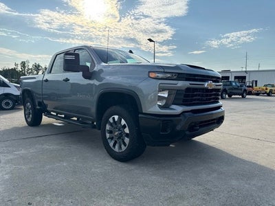2024 Chevrolet Silverado 2500HD Custom