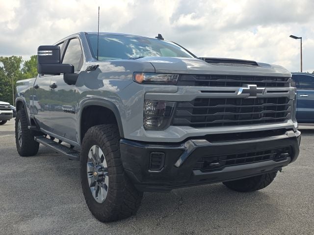 2024 Chevrolet Silverado 2500HD Custom