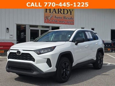2022 Toyota RAV4 LE