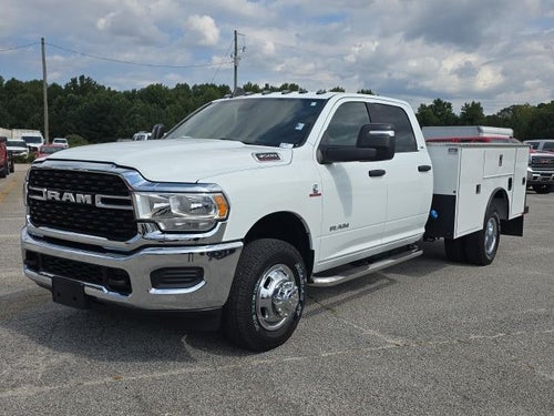 2024 RAM 3500 SLT