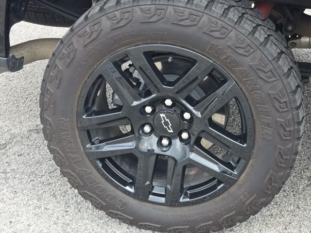 2025 Chevrolet Silverado 1500 Custom Trail Boss