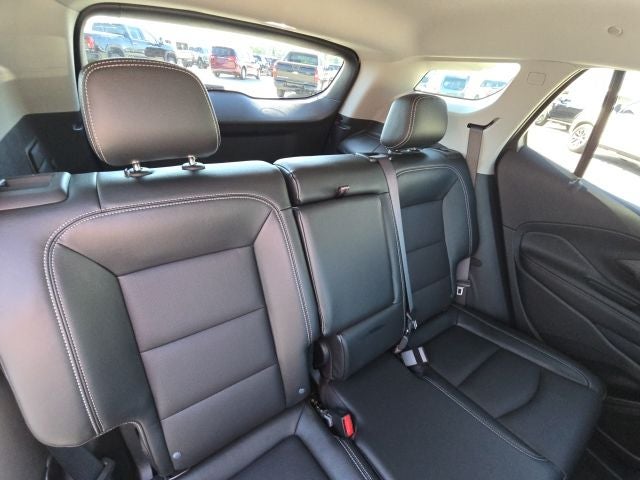 2023 GMC Terrain SLT - Photo 16