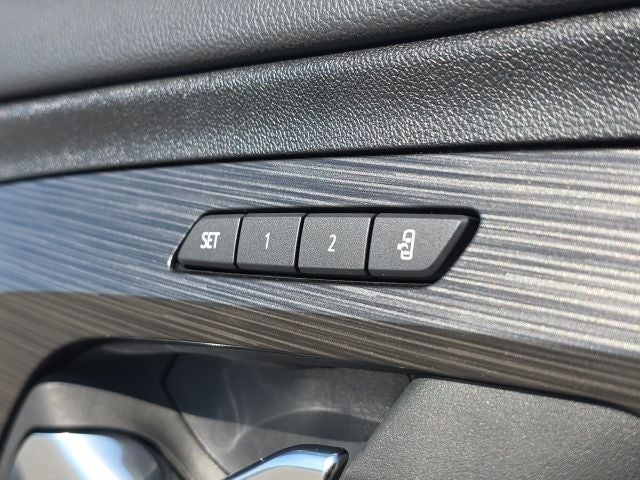 2023 GMC Terrain SLT - Photo 26