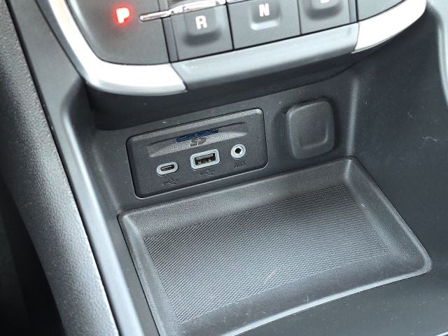 2023 GMC Terrain SLT - Photo 35