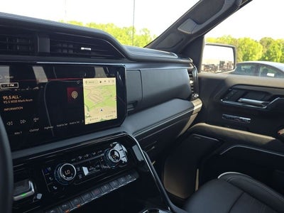 2025 GMC Sierra 1500 AT4X