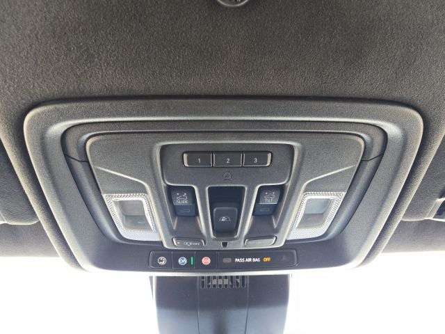 2025 GMC Sierra 1500 AT4X