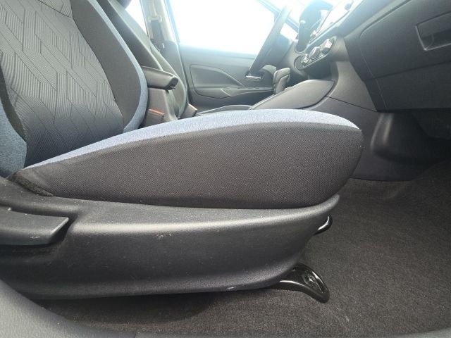 2024 Nissan Versa 1.6 SV