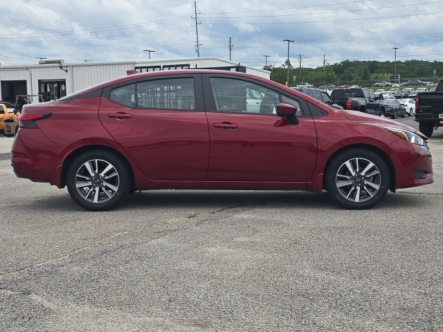 2024 Nissan Versa 1.6 SV