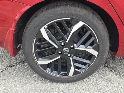 2025 Nissan Versa 1.6 SR