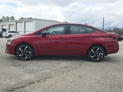2025 Nissan Versa 1.6 SR