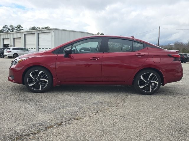 2025 Nissan Versa 1.6 SR