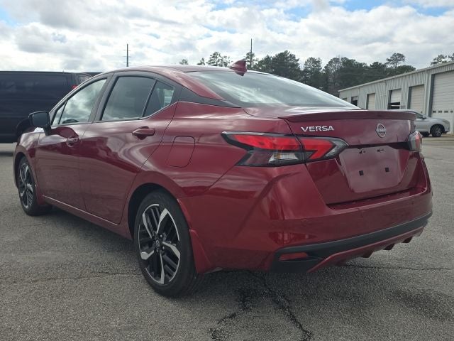2025 Nissan Versa 1.6 SR