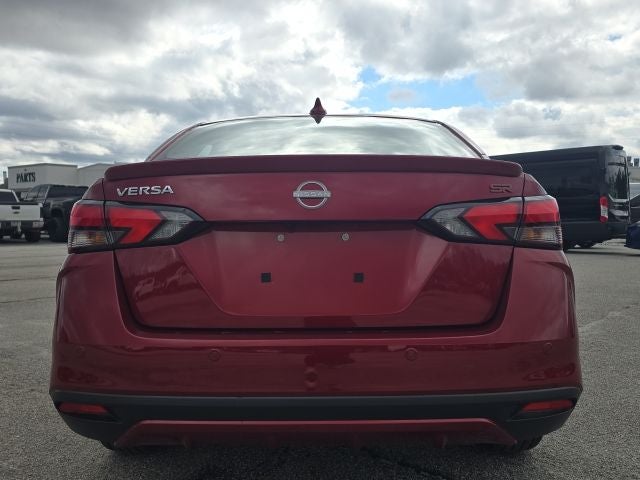 2025 Nissan Versa 1.6 SR