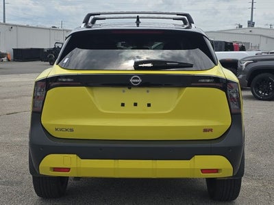 2026 Nissan Kicks SR