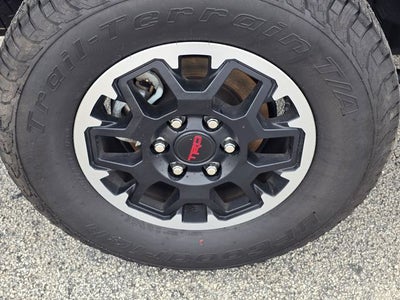 2025 Toyota Tacoma TRD Off-Road