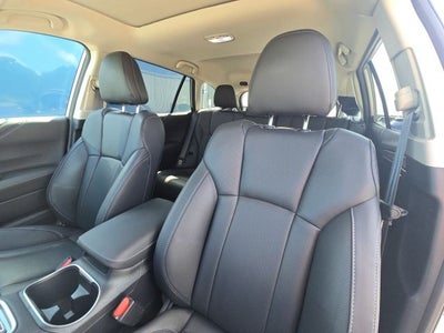 2025 Subaru Outback Touring XT