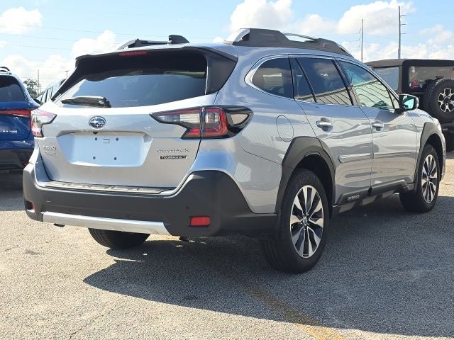 2025 Subaru Outback Touring XT