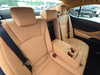 2025 Lexus ES 350