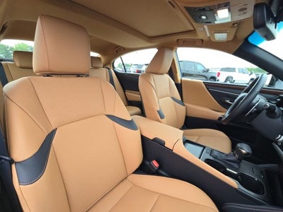 2025 Lexus ES 350