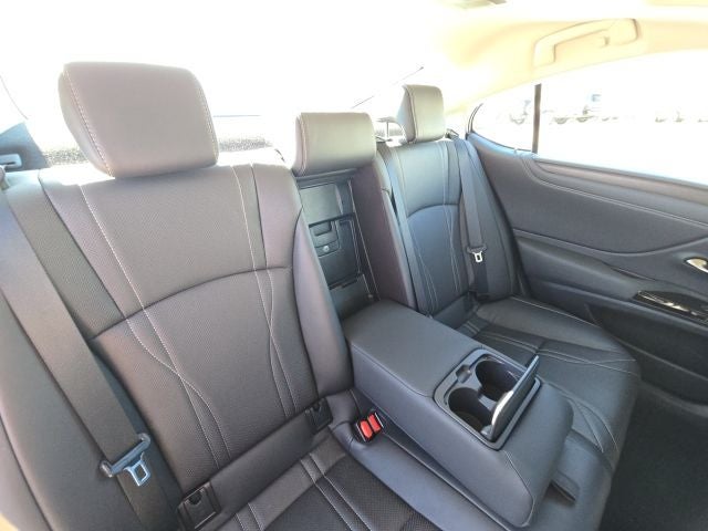 2023 Lexus ES 350 Luxury