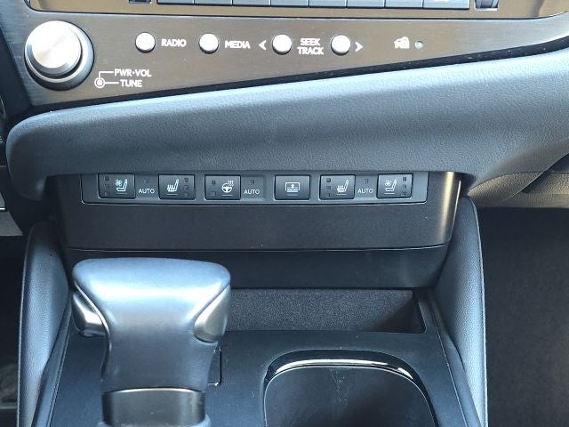 2023 Lexus ES 350 Luxury