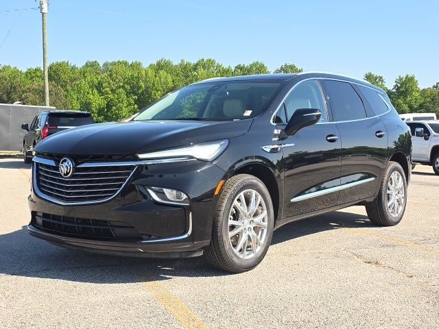 2022 Buick Enclave Essence's photo