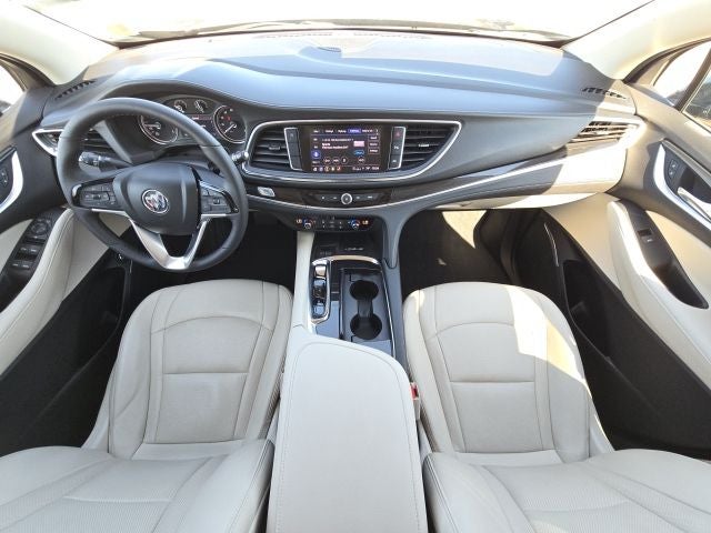 2022 Buick Enclave Essence