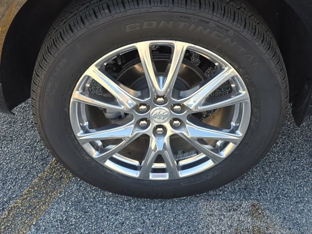 2022 Buick Enclave Essence