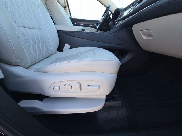 2022 Buick Enclave Avenir