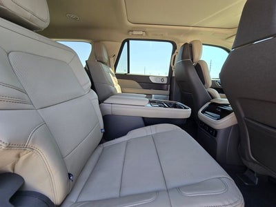 2024 Lincoln Navigator L Reserve