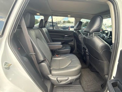 2024 Toyota Grand Highlander Hybrid XLE