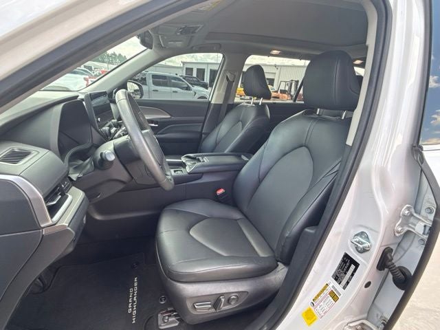 2024 Toyota Grand Highlander Hybrid XLE