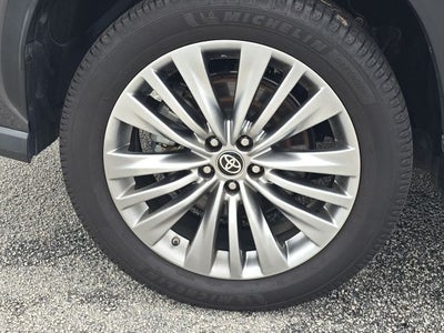 2023 Toyota Highlander Platinum