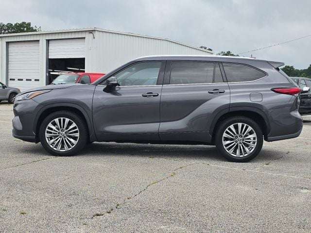 2023 Toyota Highlander Platinum