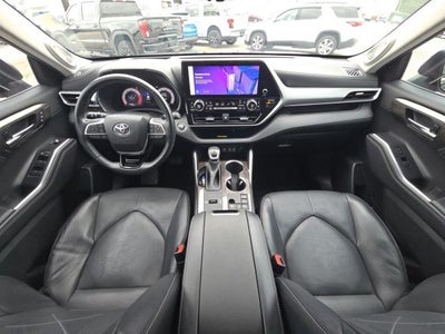 2023 Toyota Highlander Platinum