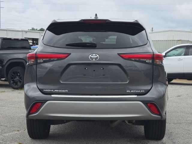 2023 Toyota Highlander Platinum