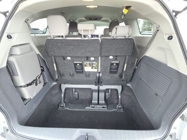 2024 Toyota Sienna LE 8 Passenger