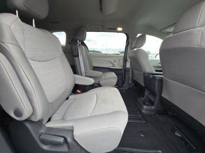 2024 Toyota Sienna LE 8 Passenger
