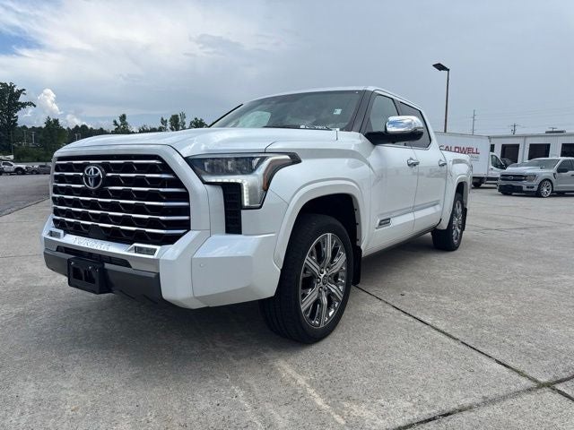 2023 Toyota Tundra Hybrid Capstone