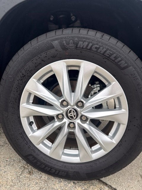 2025 Toyota Corolla Cross LE