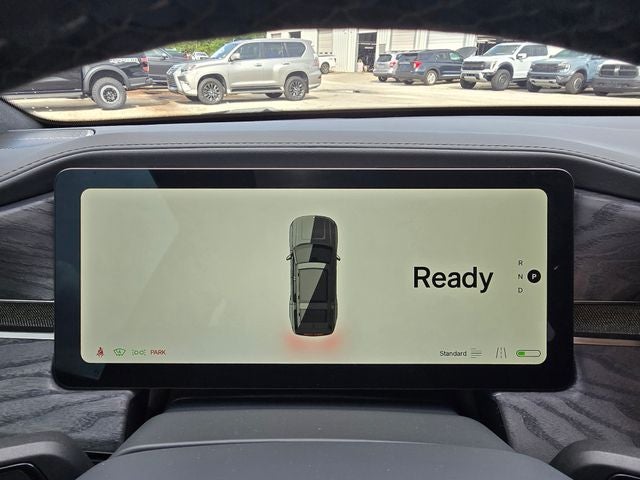 2023 Rivian R1S Adventure