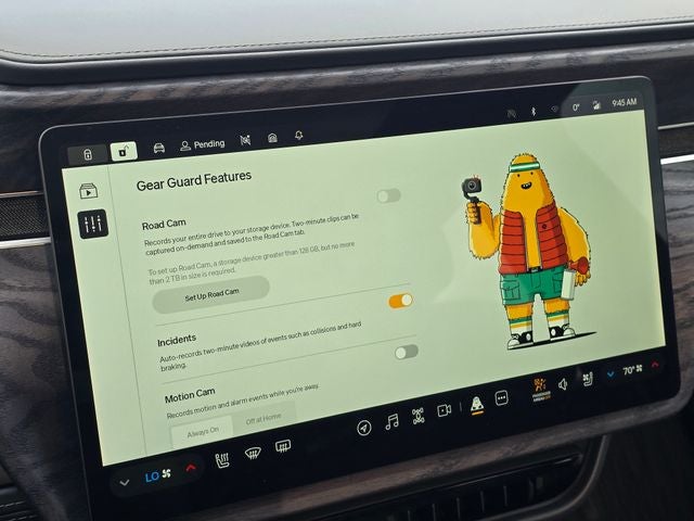 2023 Rivian R1S Adventure