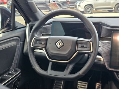 2023 Rivian R1S Adventure