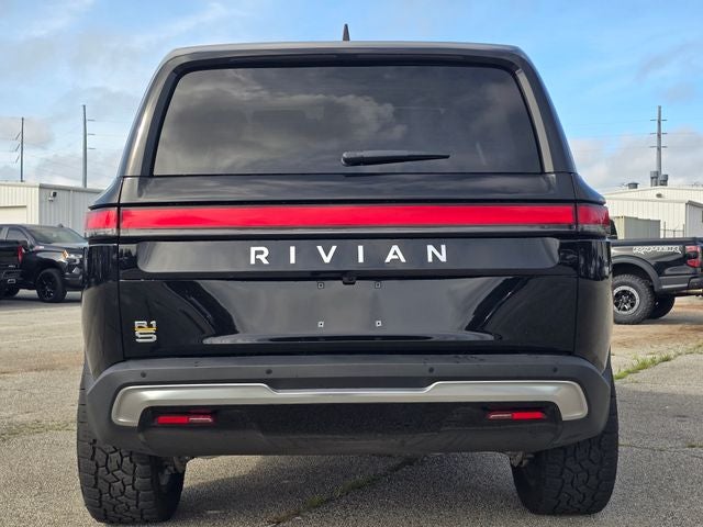 2023 Rivian R1S Adventure