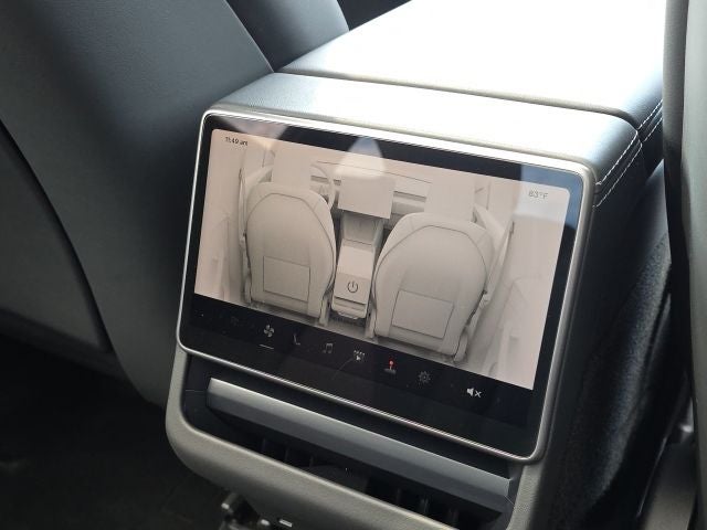 2026 Tesla Model Y Base