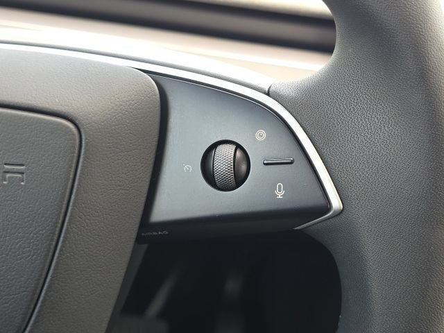 2026 Tesla Model Y Base